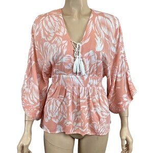 MINKPINK Kimono Sleeve Top Blouse Size Small Pink Leaf Print‎